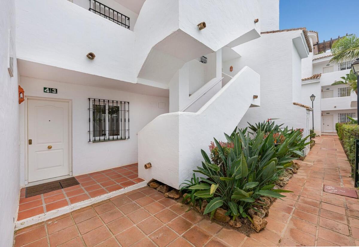 Marvellous 3 Bedroom Flat With Pool And Terrace * Marbella